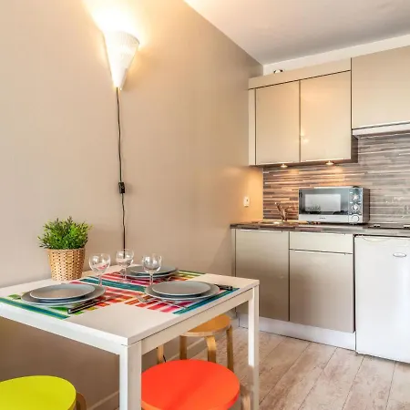 Lejlighed Victoria Surf-11 By Interhome